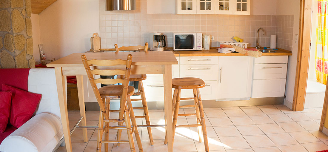 Ferienwohnungen Merzhausen / Au - Dachgeschoss-Studio Schönberg